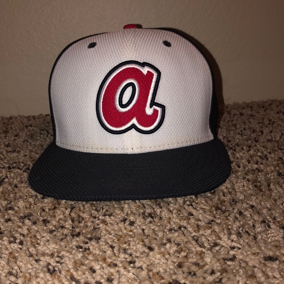 New Era Other - Atlanta Braves New Era Fitted Hat